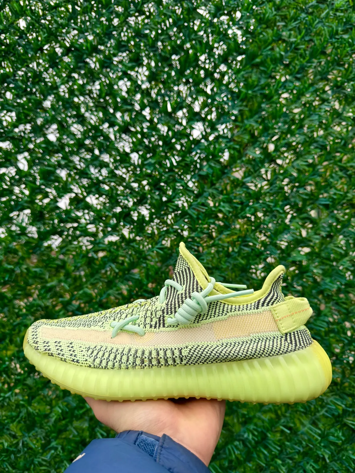 Yeezy Boost 350 V2 Yeezreel — mărimea 40 — foto 1