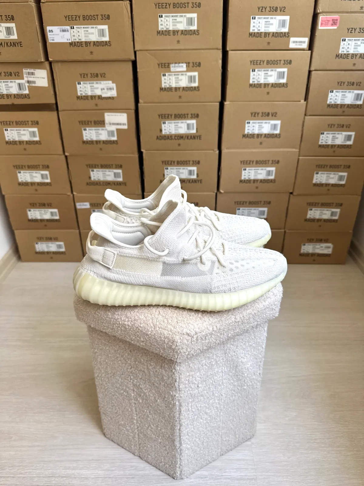 Yeezy Boost 350 V2 Bone — mărimea 46 — foto 3