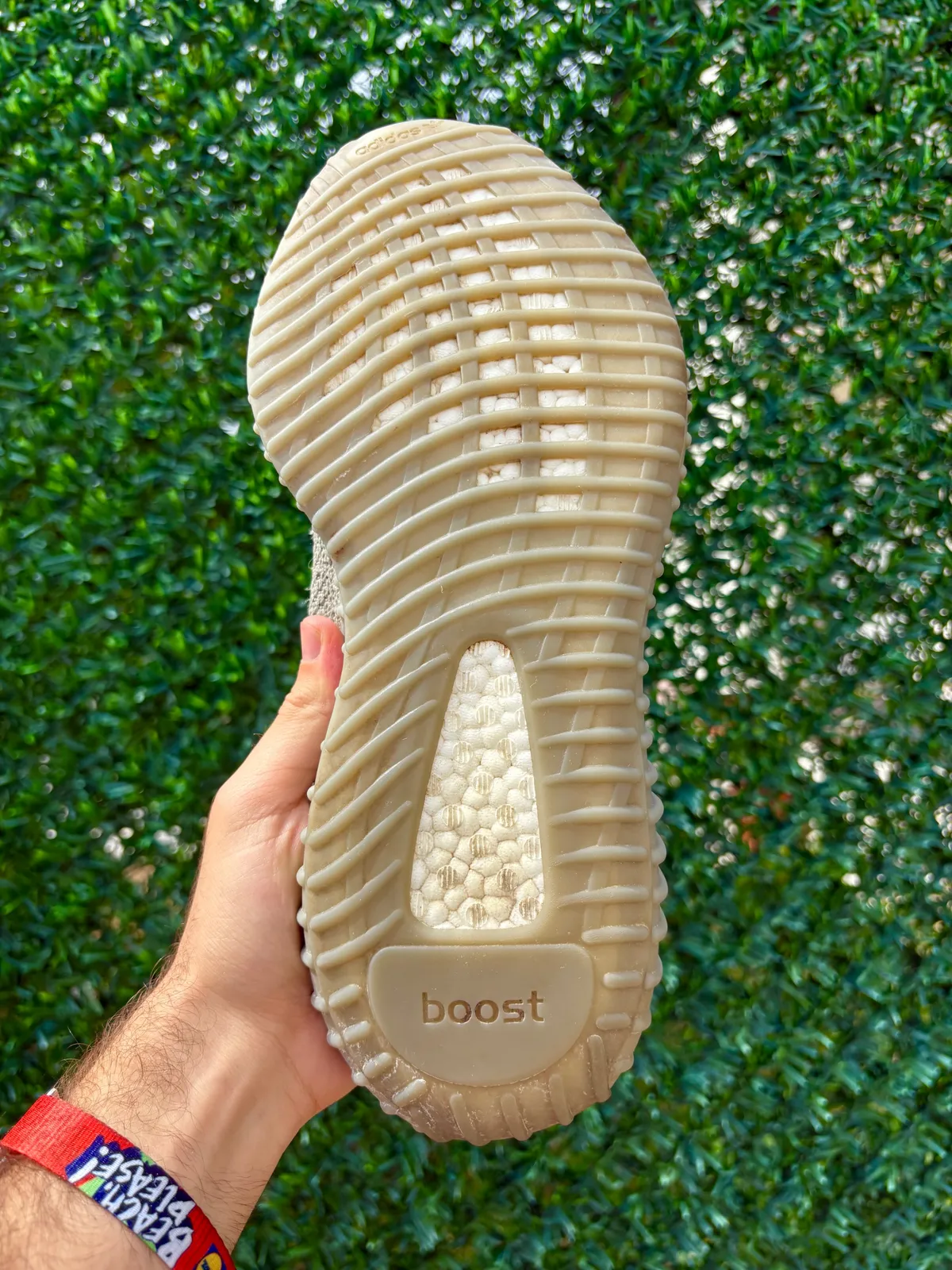 Yeezy Boost 350 V2 Granite — mărimea 45 1/3 — foto 2
