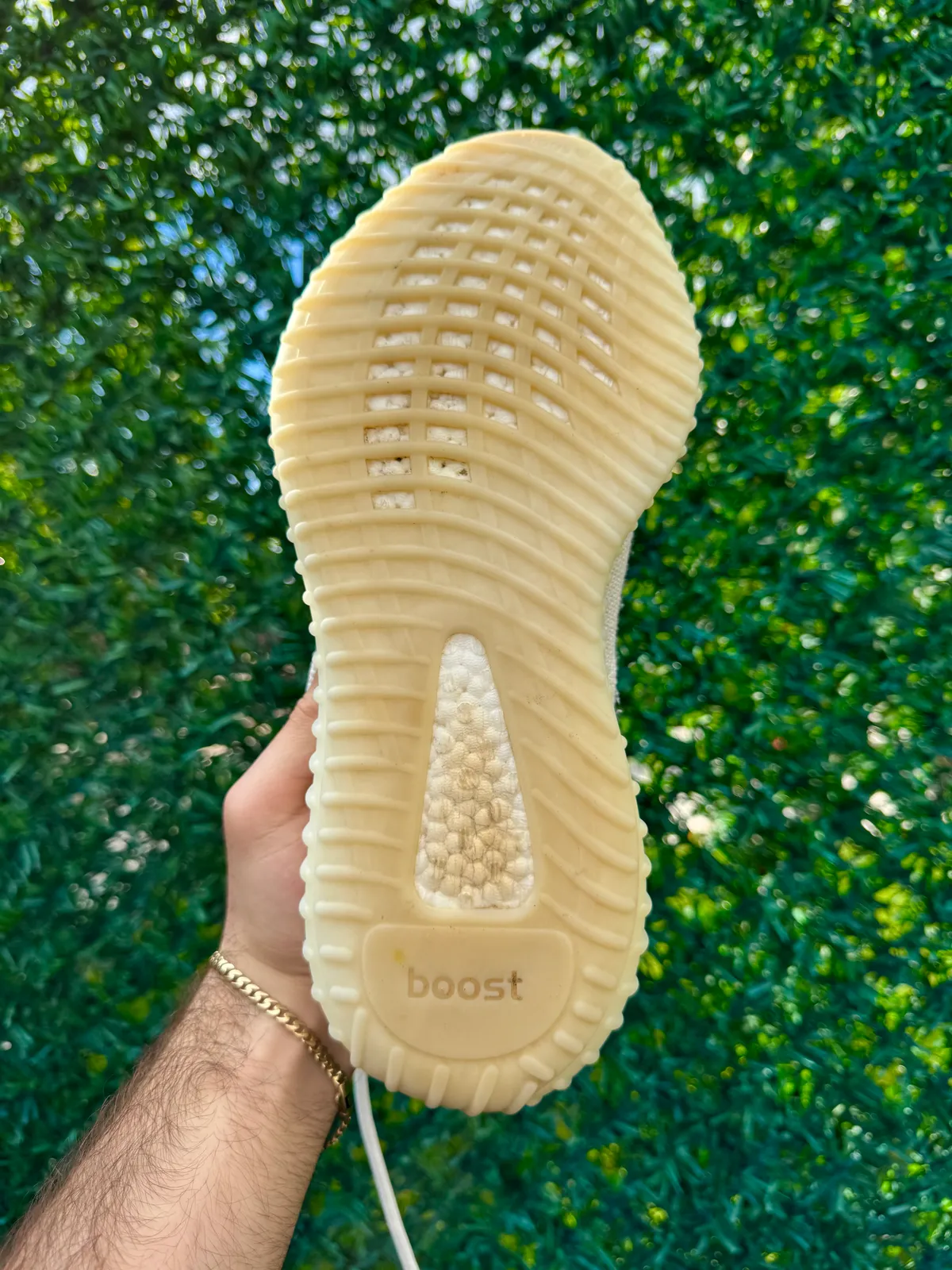 Yeezy Boost 350 V2 Bone — mărimea 45 1/3 — foto 3