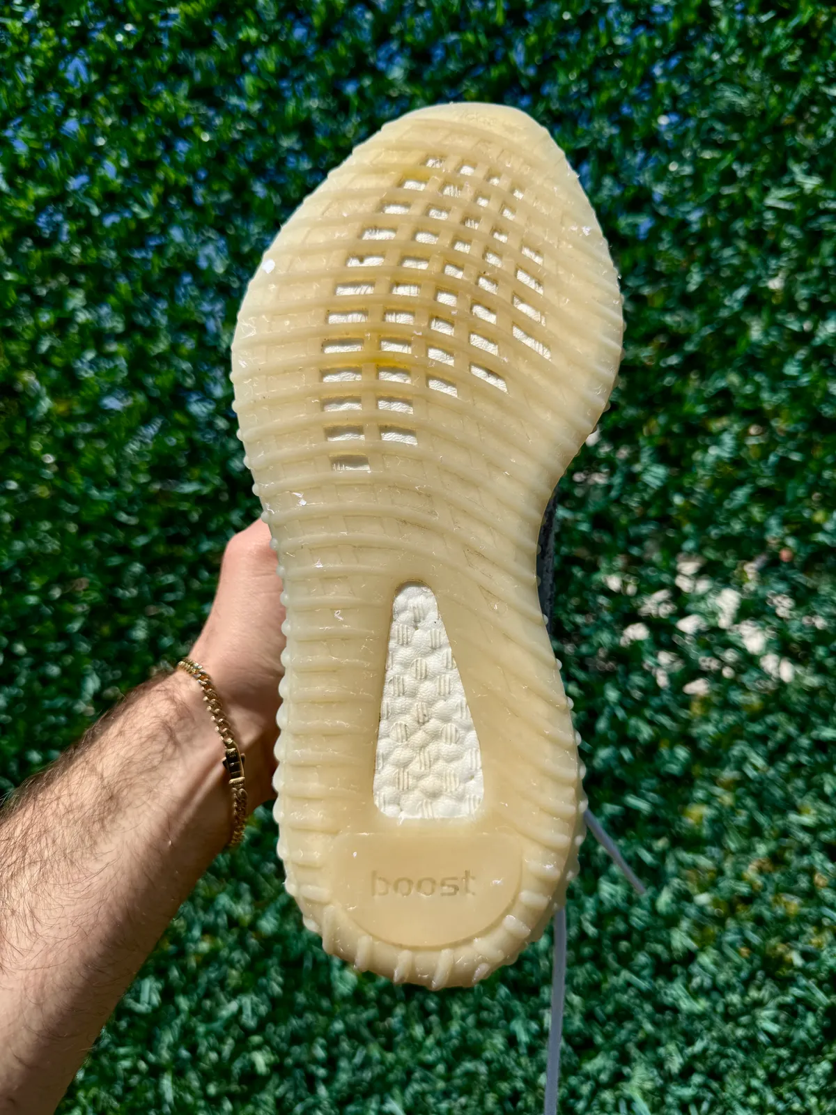 Yeezy Boost 350 V2 Blue Tint — mărimea 42 2/3 — foto 3