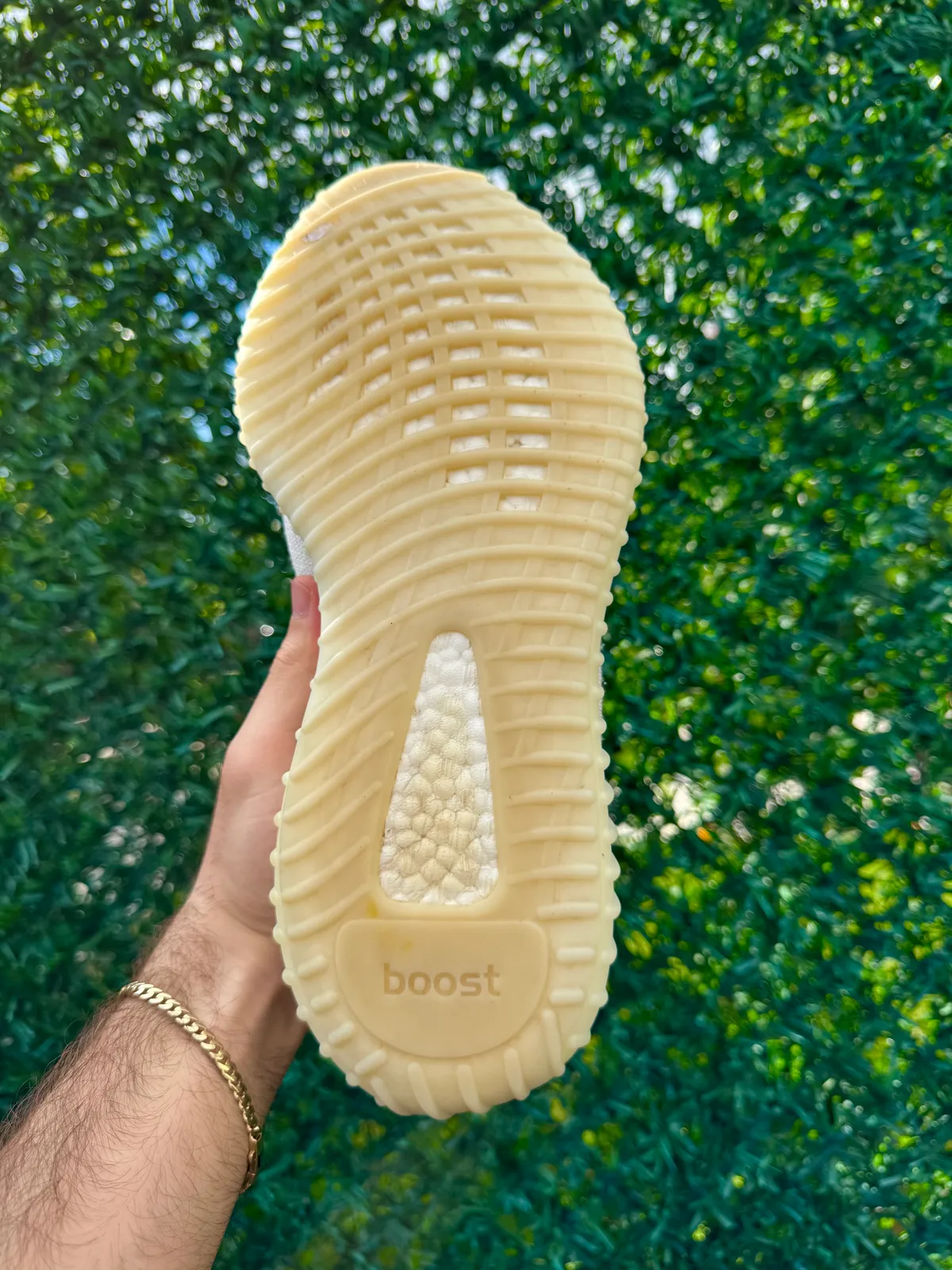 Yeezy Boost 350 V2 Bone — mărimea 45 1/3 — foto 2