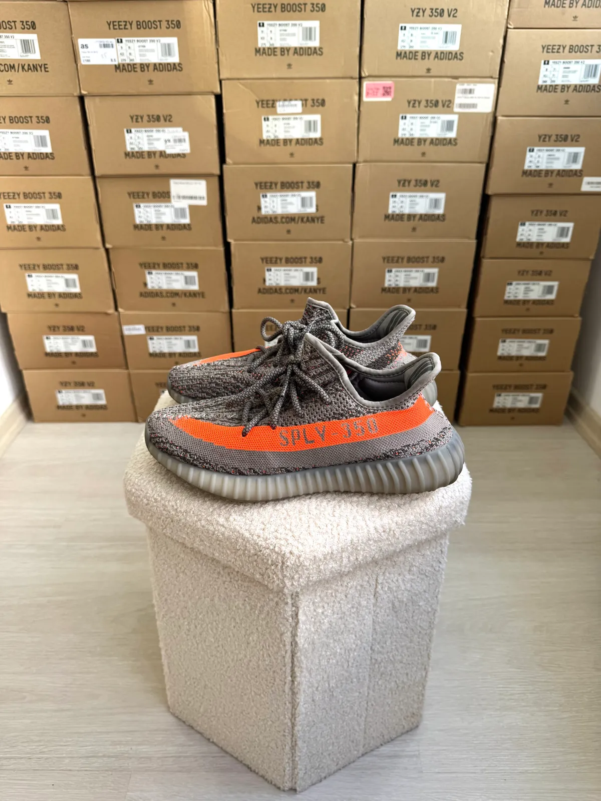 Yeezy Boost 350 V2 Beluga — mărimea 42 — foto 1