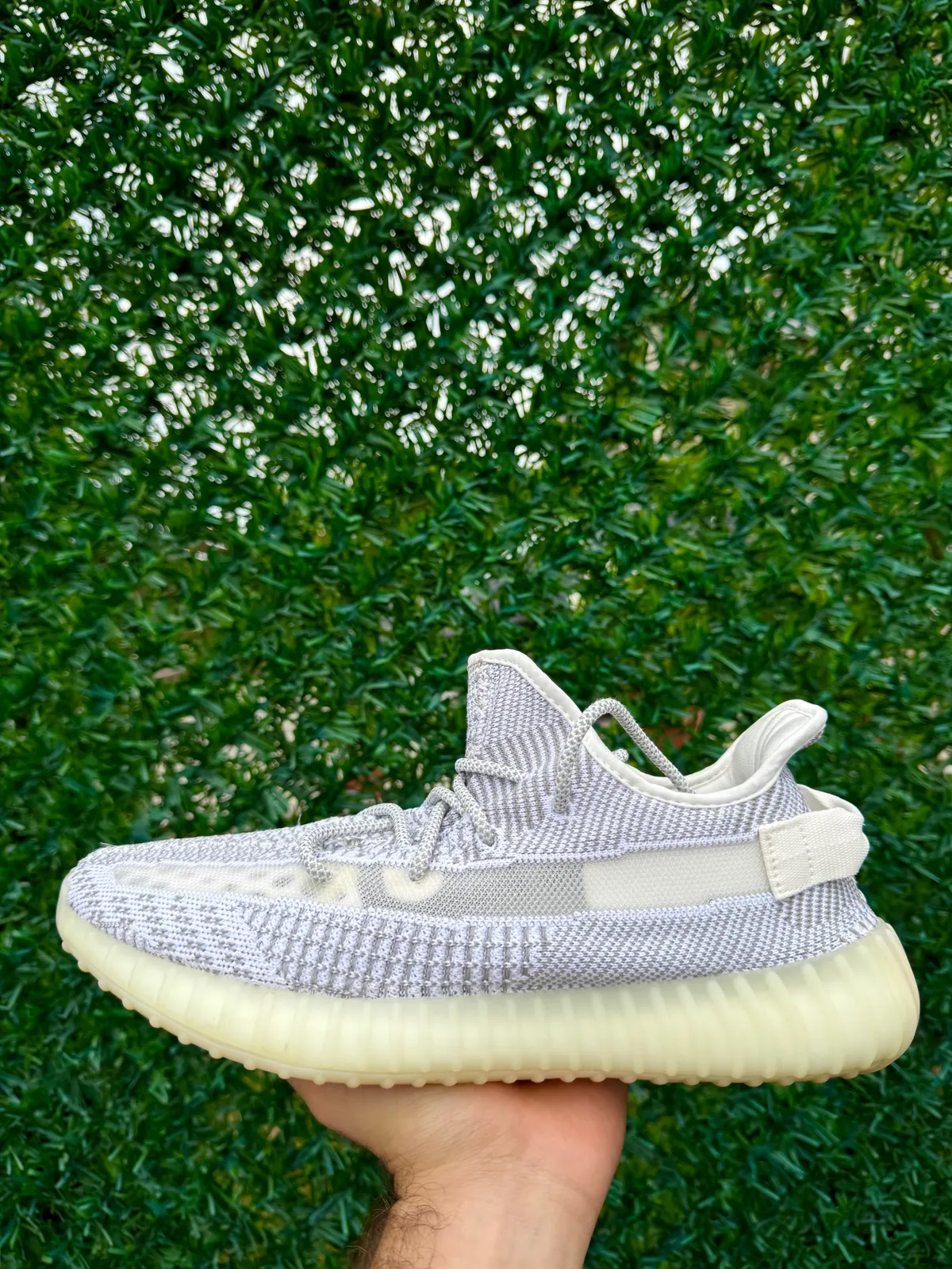 Yeezy Boost 350 V2 Static — mărimea 45 1/3 — foto 1