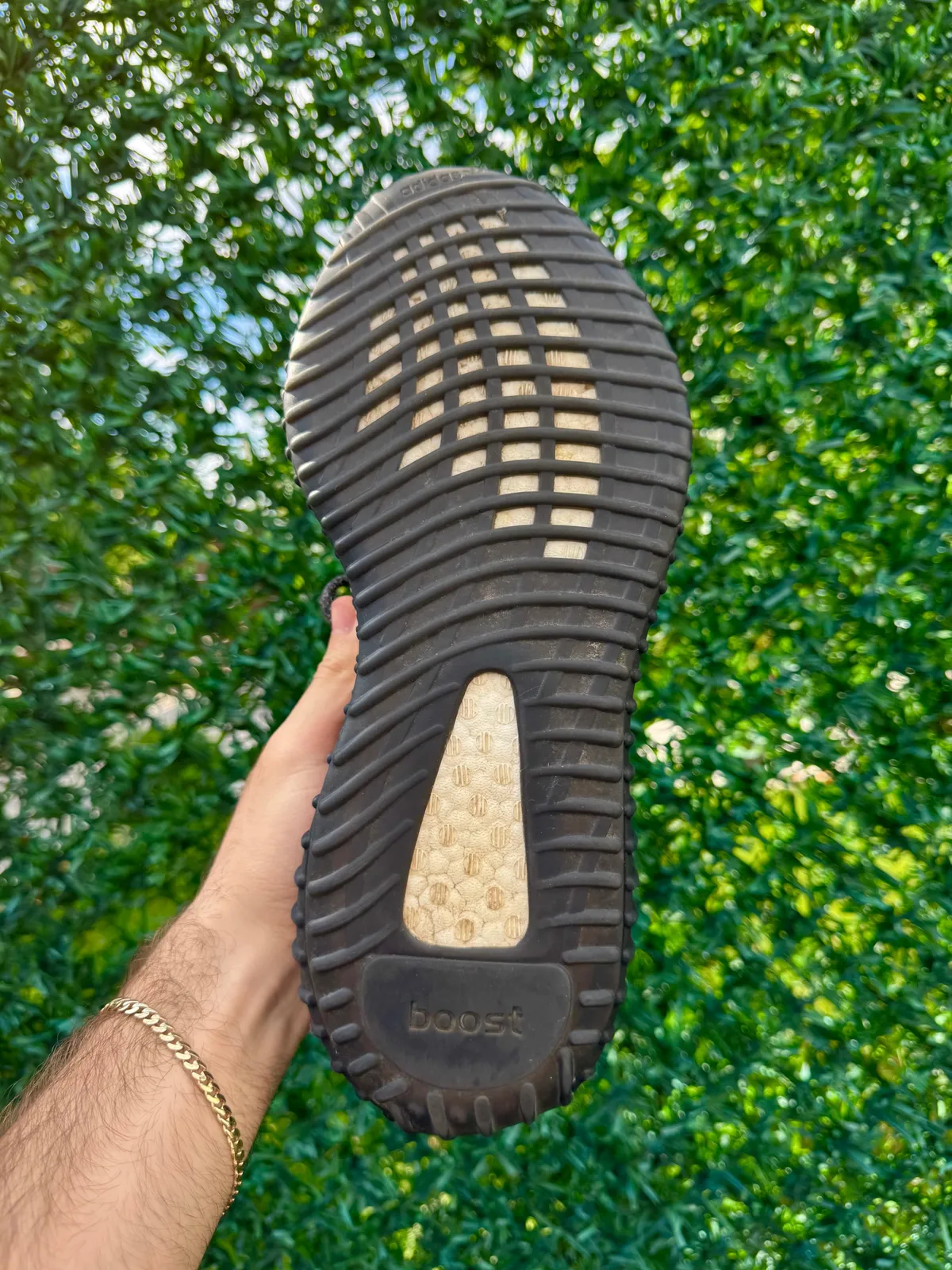 Yeezy Boost 350 V2 Yecheil — mărimea 45 1/3 — foto 2