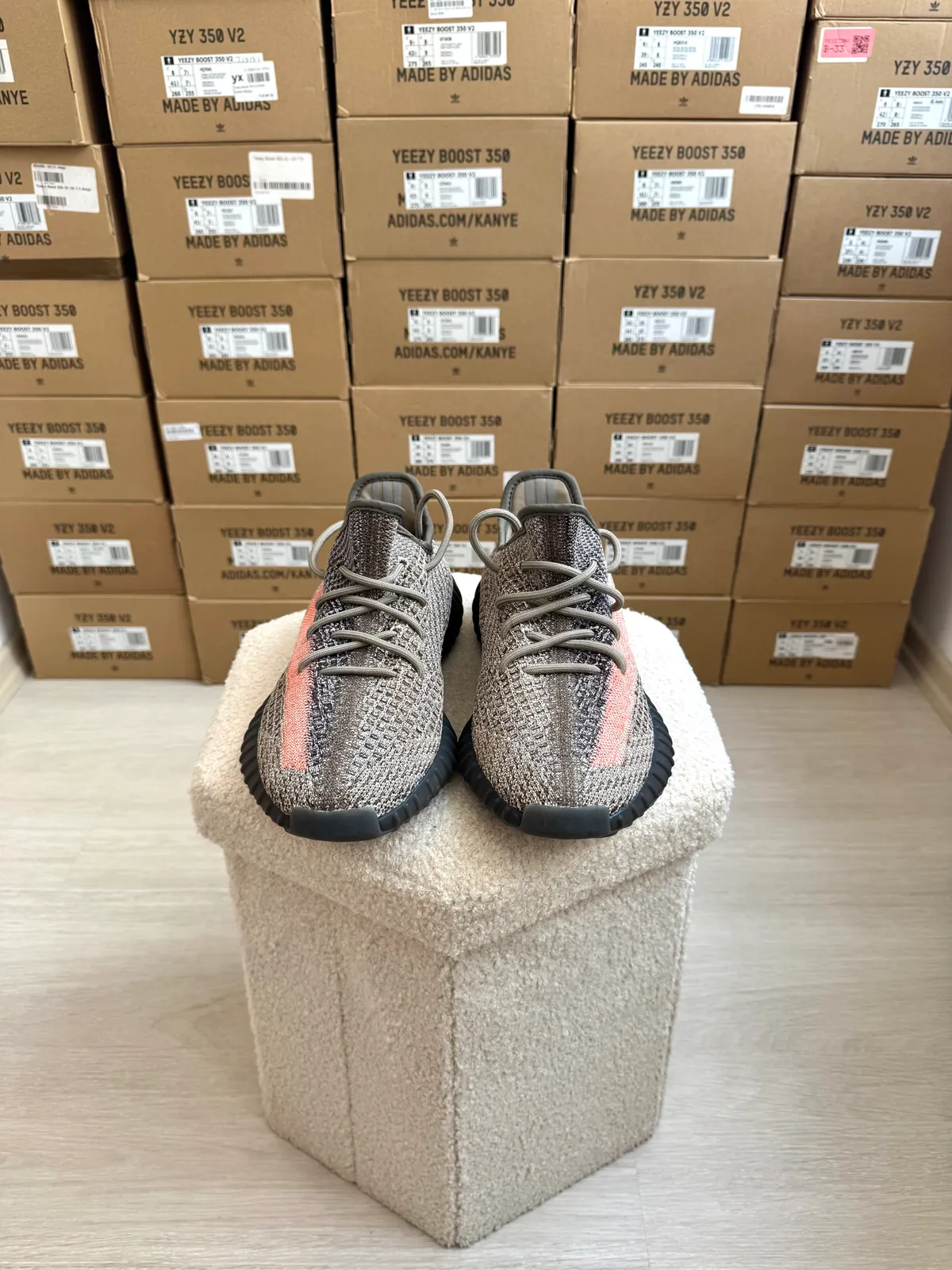 Yeezy Boost 350 V2 Ash Stone — mărimea 43 1/3 — foto 2