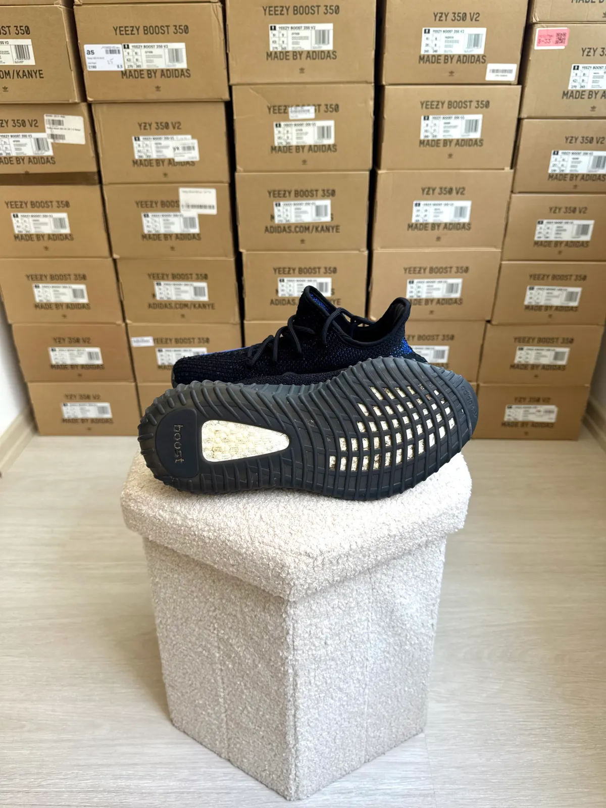 Yeezy Boost 350 V2 Dazzling Blue — mărimea 42 2/3 — foto 5