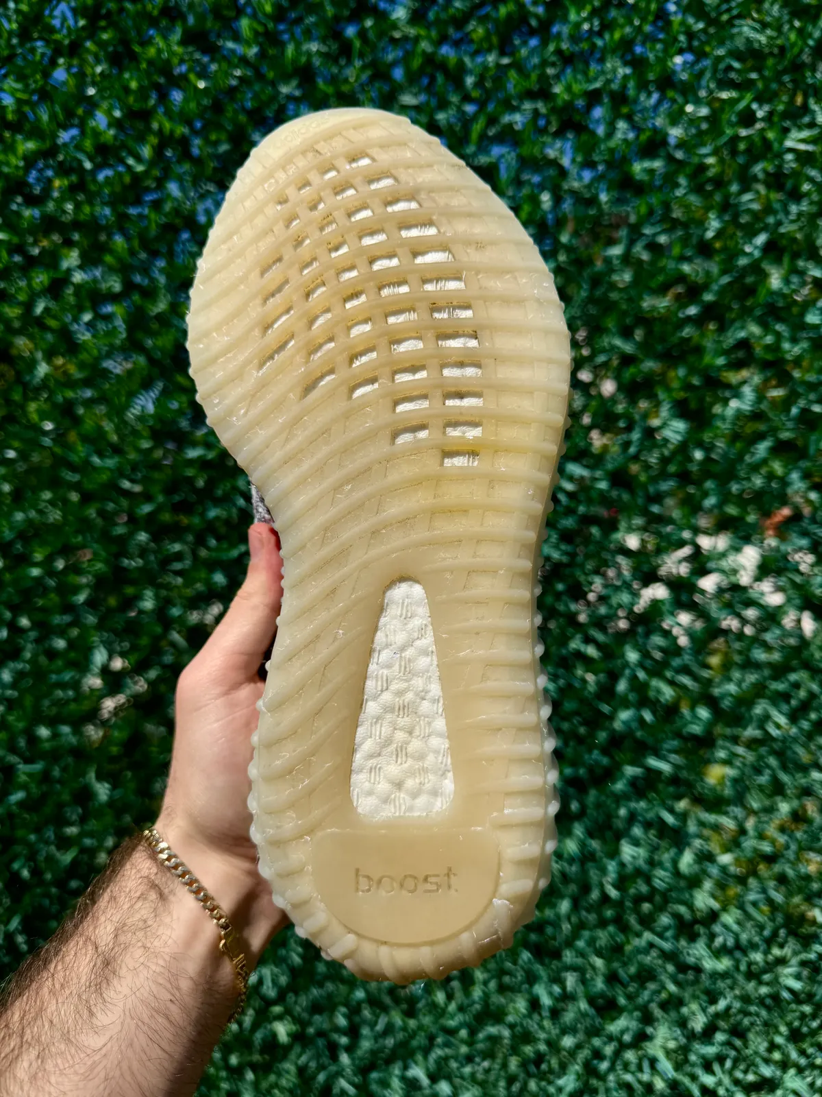 Yeezy Boost 350 V2 Blue Tint — mărimea 42 2/3 — foto 2