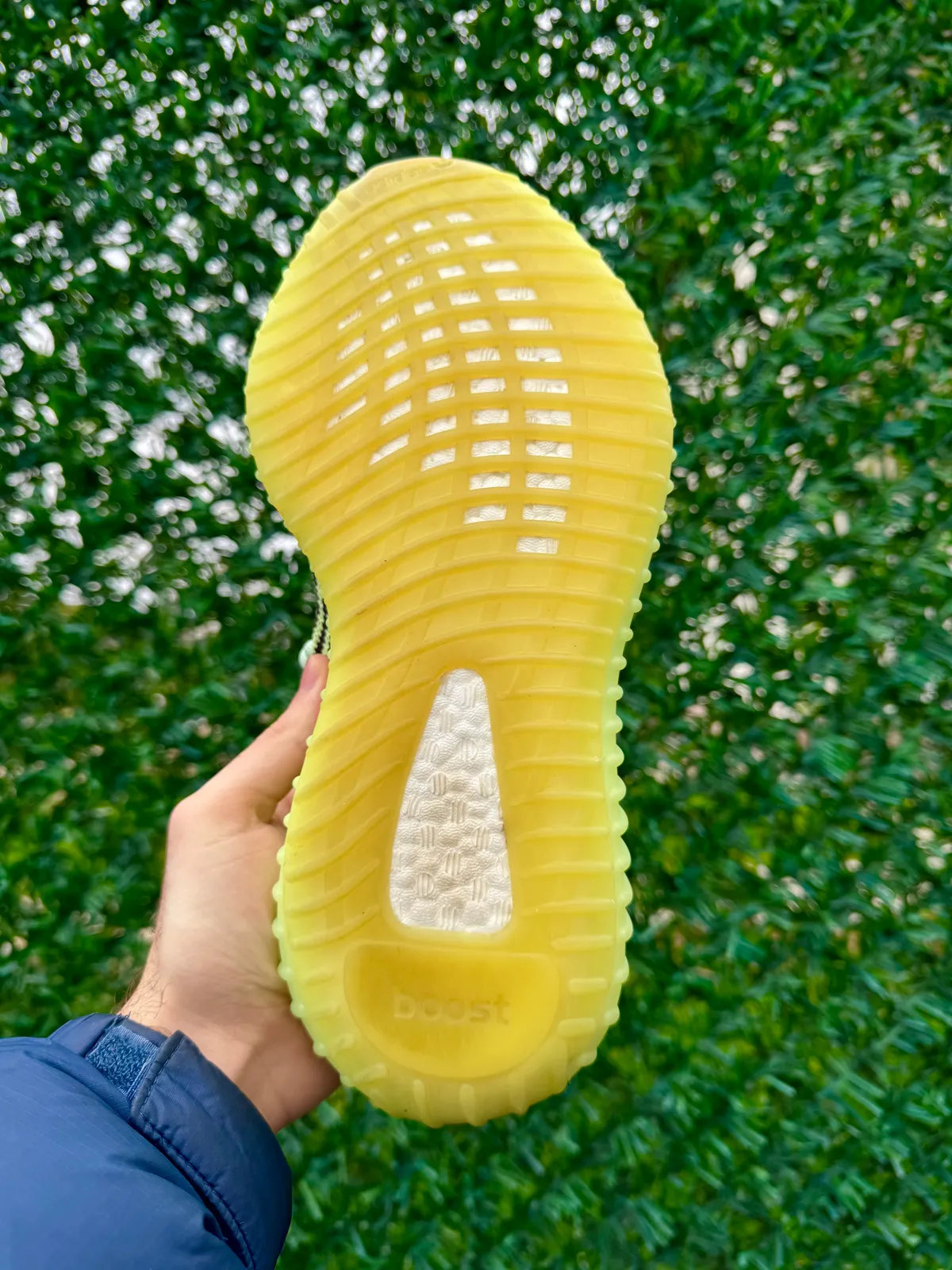 Yeezy Boost 350 V2 Yeezreel — mărimea 40 — foto 3